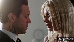 Deeper riley implora para ser espancado e dominado