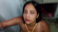 O cunhado me convence e me faz ajoelhar para chupar o pau dele me leva para o quarto e me fode com muita força sem dó com seu pau enorme ele abriu toda a minha vagina