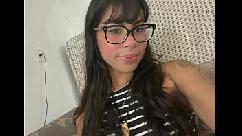 Vazou na net estudante universitária dando pro marido da professora