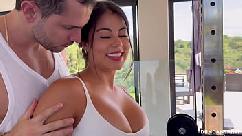 Steffy moreno fica com garanhão sarado na academia