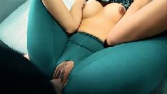 Estudante de ioga fode seu professor depois da aula - pornô amador